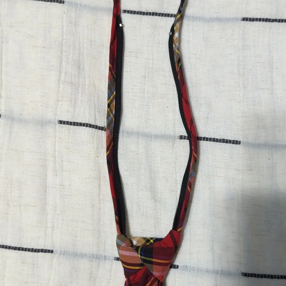Crewcuts zipper tie